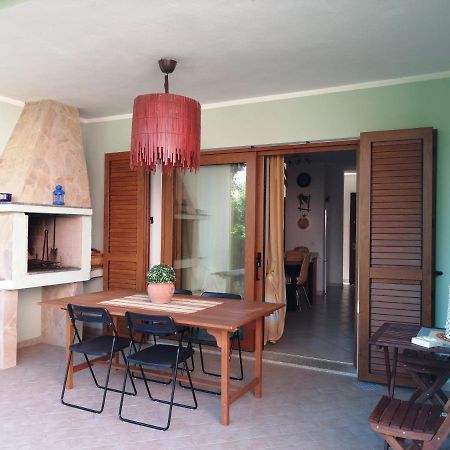 Villa Casa Lorleo à Porto Pino Extérieur photo