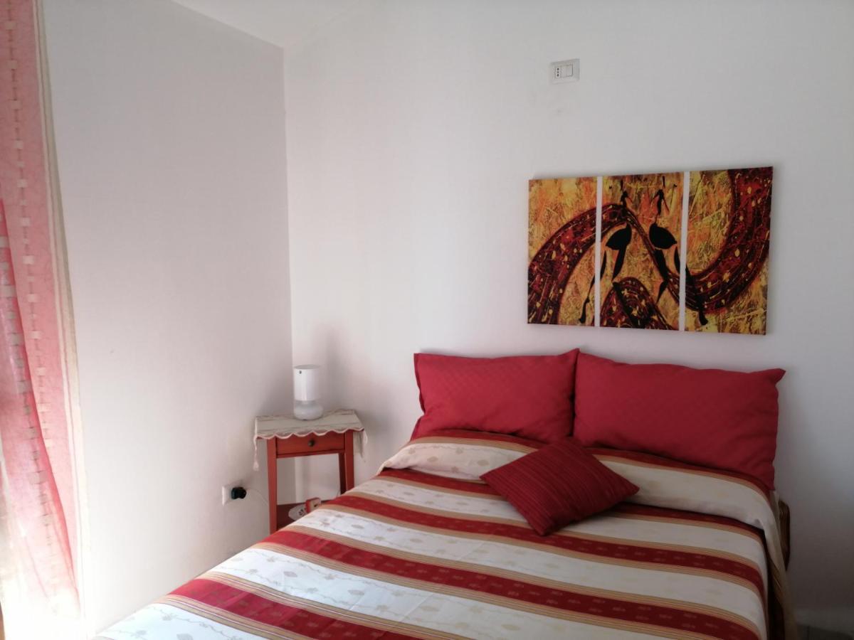Villa Casa Lorleo à Porto Pino Extérieur photo
